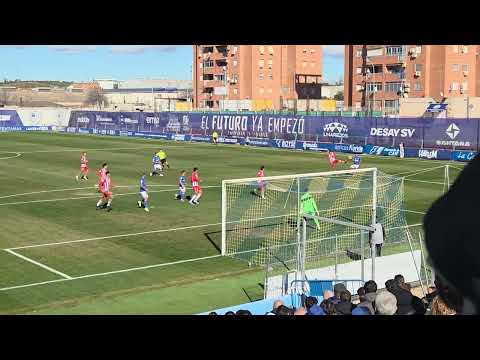 Linares 3-1 Almería B. Gol de Manny (2-1)