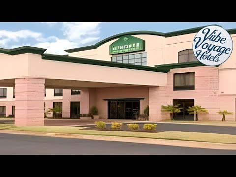 La Quinta Inn & Suites by Wyndham Columbus North | Columbus (GA), United States | Hotel Review 🌟