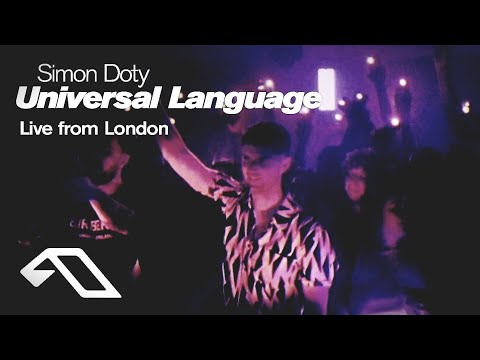 Simon Doty Feat. Ruth Royall - Heat Of The Moment [Simon Doty - Universal Language Live from London]