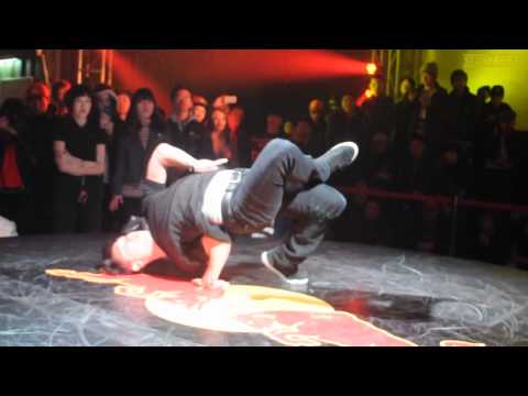 2011 REDBULL BC ONE FINAL KOREA 1on1 BATTLE round of 16 4 GOT vs STREET