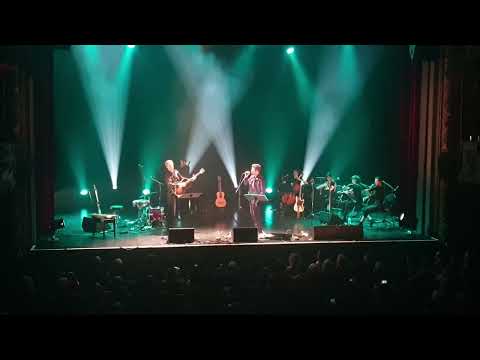 hburns and the stranger Quartet  & Bertrand Belin Avalanche