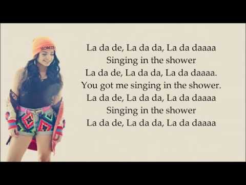 Becky G-Shower (Lyrics)