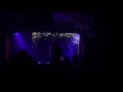 Deadtown 14 - Virus136