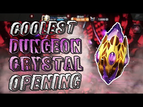 Guess What I Pulled From This Insane 4* WAR CRYSTAL!! Opening + Abilities + Gameplay (ft. Play)