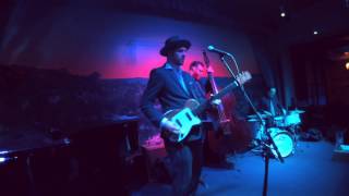 Devan Jones - She likes to boogie real low ( Frankie Lee Sims )