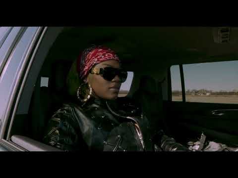 Lolaasmiles "Money Moves" Official Video