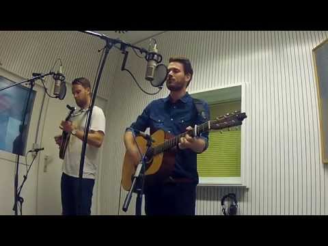 Revolverheld - Lass uns gehen - unplugged bei antenne 1