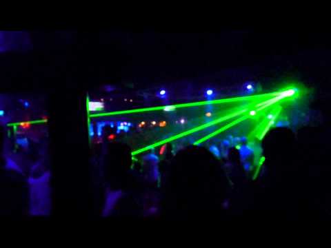 La Bush Closing - Sispeo - Room 2 - 30-08-2013 ! ! Max Dub