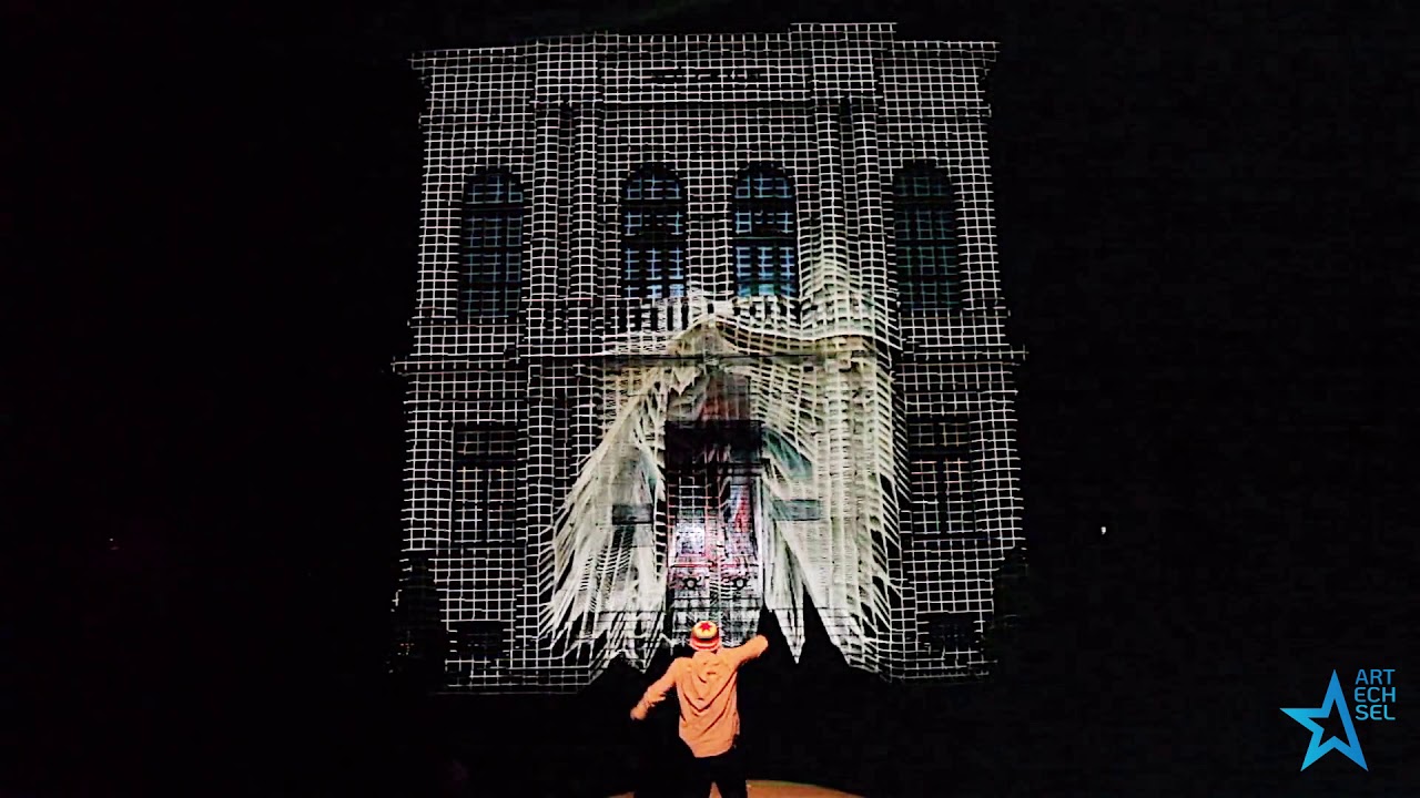 REF038 - INTERACTIVE FACADE MAPPING