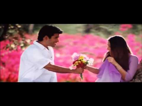 Kareena Kapoor Khan in Mallelona Ilena