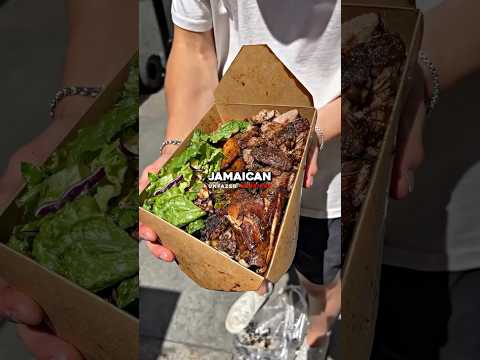 Joe Rogan Learns About Jamaican Food