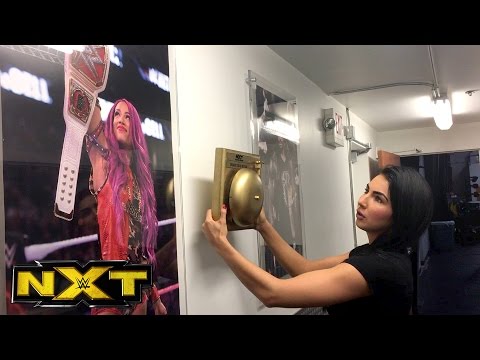 Billie Kay & Peyton Royce run into trouble trying to  find a spot to hang their Year-End Award?