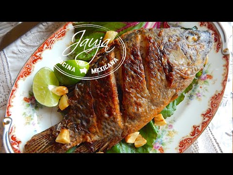 Mojarras Fritas al Mojo de Ajo