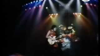 Gary Moore - Live In Ireland,1984. Part 9. Documentary (with Dave King). Nuclear Attack