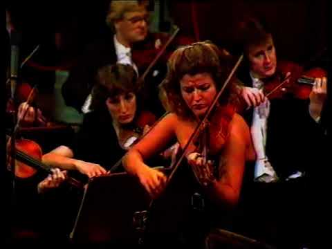 ANNE SOPHIE MUTTER (LIVE), Violin Concerto No.4 in D major, K. 218, W. A. Mozart