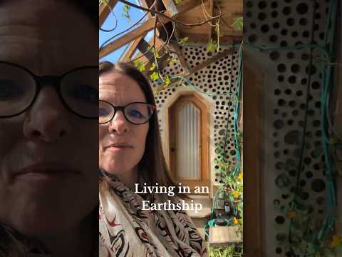 Living in an Earthship