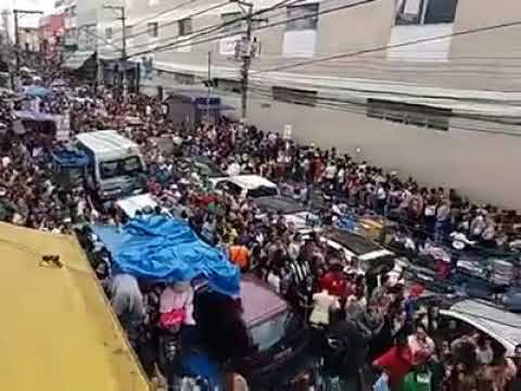 Brás Lotado Compras de Natal