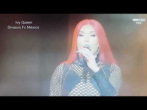 Ile e Ivy Queen cantando " Algo Bonito " en los premios Rolling Stone