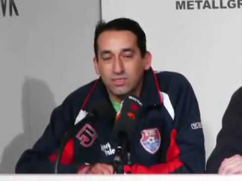 Elton beim KFC Uerdingen (Pressekonferenz I)