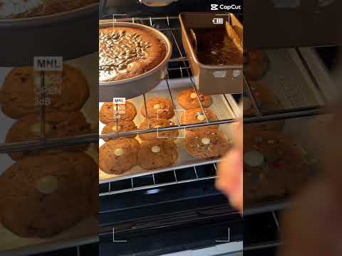 Love baking#food#lifeisbutadream#cake ￼