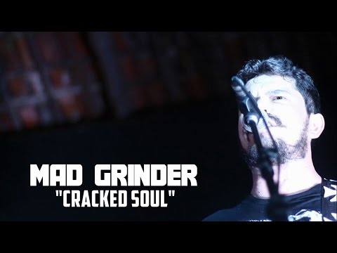 Mad Grinder - Cracked Soul (Festival Catamaran)
