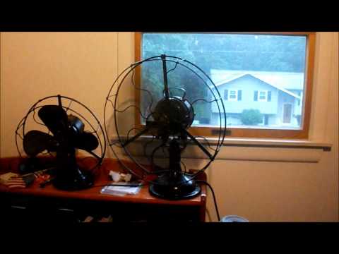 Century S3-16 desk fan