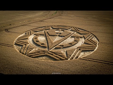 Masonic Crop Circle Sunny Day | Etchilhampton, Wiltshire | 24 July 2022 | Crop Circles From The Air