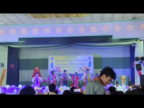 Couple dance . Ang dine phagwla and dahwna ruwathi