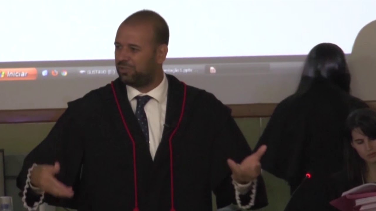 Tribunal Júri : Promotor Danni Sales encerra oração utilizando o silêncio