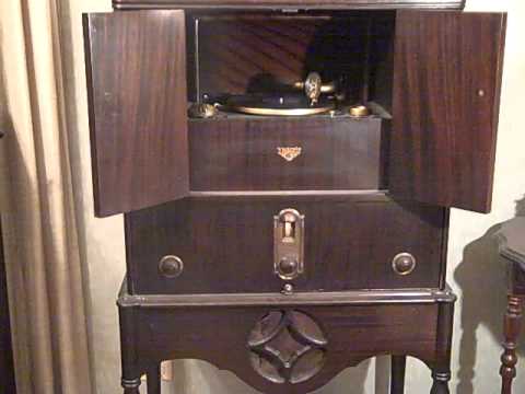 ADRIAN SCHUBERT RED NICHOLS IRVING KAUFMAN - LONESOME AND SORRY - ROARING 20'S VICTROLA RADIOLA