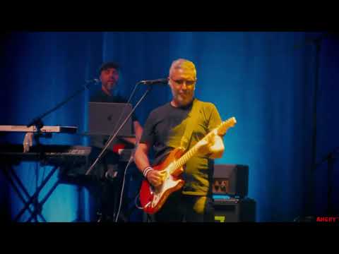 DIRE STRAITS Legacy - Down to the Waterline (2022) Guitar World Record Hey Joe Wroclove