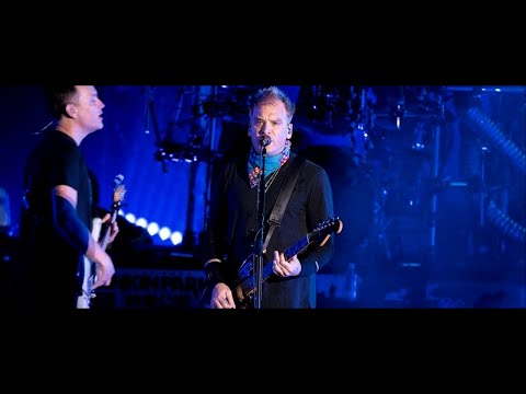 Blink 182 - I Miss You [Tribute To Chester Bennington] (Live Hollywood Bowl 2017) | Linkin Park Show