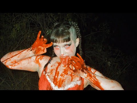 Lucy Loone - Kill The Lights! (Official Music Video)