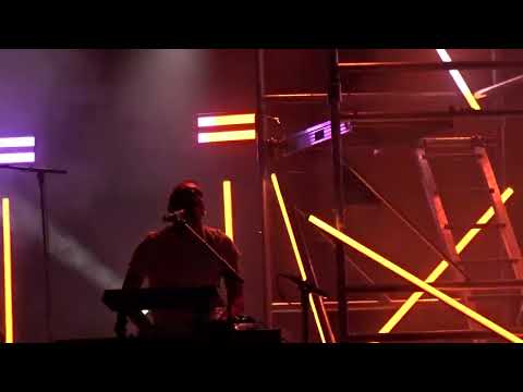 "Si bien du mal" - HERVé @ FRANCOFOLIES DE SPA 2023 (BELGIQUE)