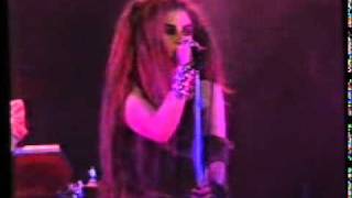 Alaska Y Dinarama.  Deseo Carnal. En Directo.avi