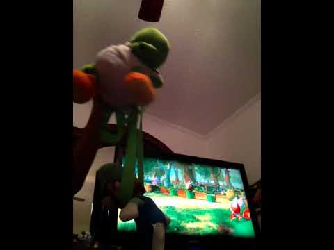 Luigi and Yoshi play Mario Tennis Aces