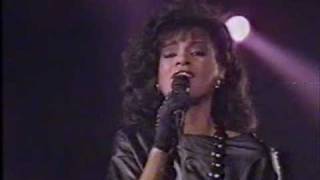 Marilyn McCoo sings Heart Stop Beating in Time on Solid Gold