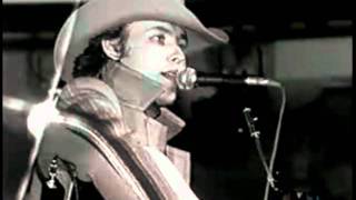 Dwight Yoakam - Heart That You Own - Acoustic