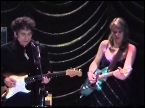 Bob Dylan and Susan Tedeschi_It Takes A Lot To Laugh, It Takes A Train To Cry