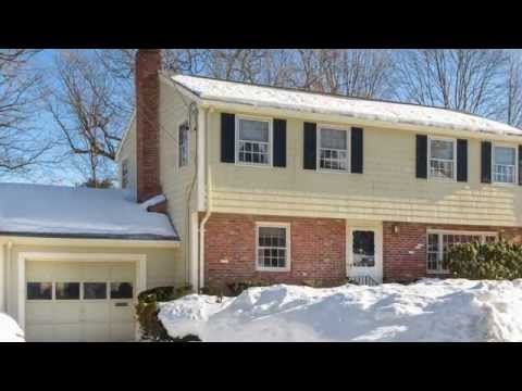 4 Margaret St, Canton MA - Renee Roberts - Tel 781-727-3054