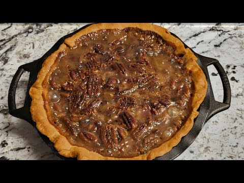 Cast Iron Wednesday Episode 37: Pecan Pie @lodgecastiron #foryou #castironwednesday #pecan