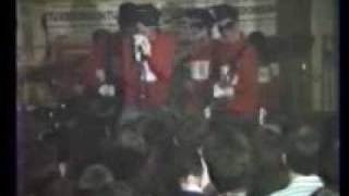 Die Hitlers - Das Geld vom alten Duck (Finger für Deutschland)