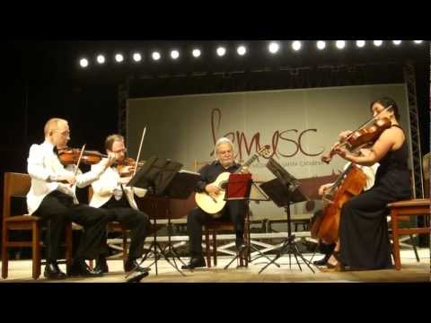 Eduardo Isaac plays Leo Brouwer - Quintet for guitar and strings