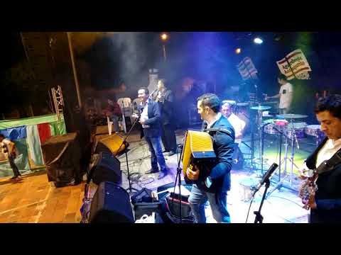 Mosaico de Corridos Norteños - Voltaje Mix