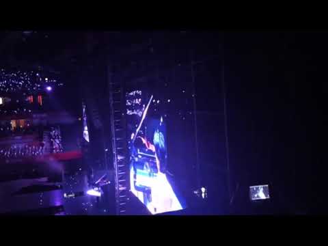 #LAY #EXO     191214 Lay / Zhang Yixing - Goodbye Christmas   Grand Line The 1st Concert