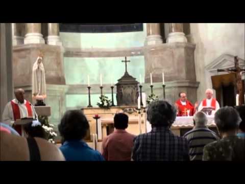 Missa no Santuário de Fátima, Portugal