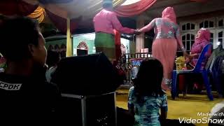 Download lagu Keyboard orkes melayu medan kocak ricuh antar penyanyi wa:081392000760 mp3