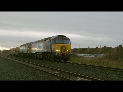 Half an Hour at (92) - Prestatyn 25.2.2015-Class 37 57  & Caroline-57301 first trip since repaint