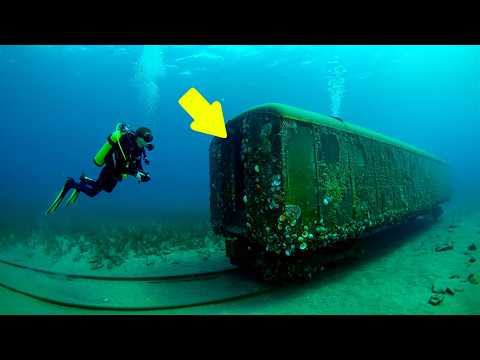 Taucher Fand Seltsamen Waggon am Grund des Sees. Was Drinnen War Schockierte Alle!