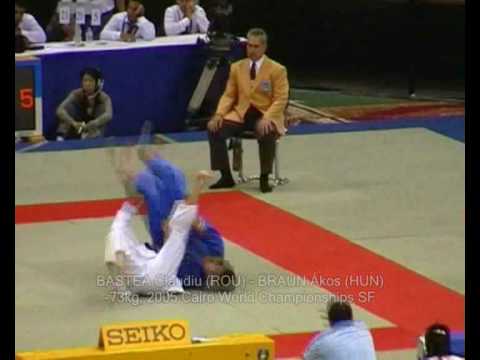 Judo WCh BASTEA Claudiu (ROU) -  BRAUN Ákos (HUN) - 2005 Cairo -73kg semi final 柔道